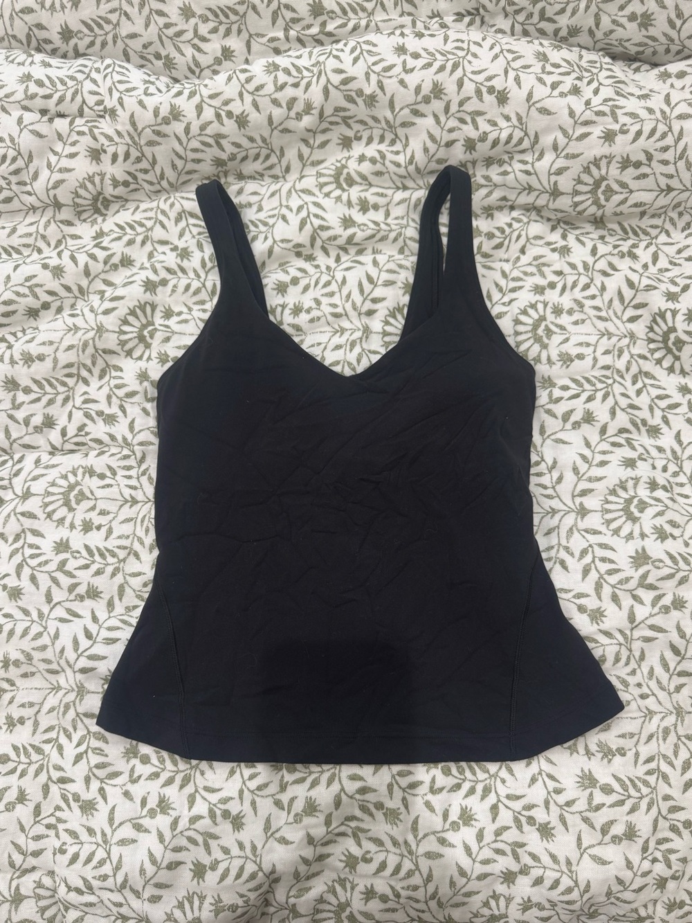 Lululemon tank